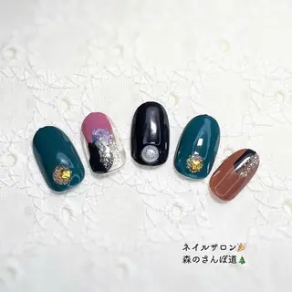 ネイル ショートネイル 森のさんぽ道のネイルデザイン