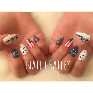 ネイル Grailey nail salonのネイルデザイン