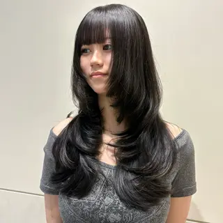 ロング カラー 新宿/レイヤーカット 髪質改善/小顔見せのヘアスタイル