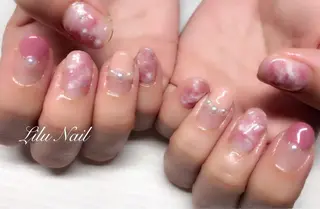 ネイル モチの良さ◉ フィルインネイル♡のネイルデザイン