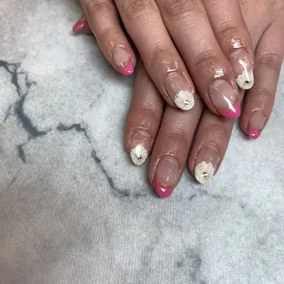 ネイル 🎀ネイルサロン RIRI🎀のネイルデザイン
