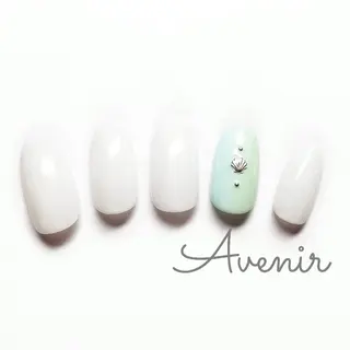 ネイル Avenir 表参道 nail&eye予約のネイルデザイン
