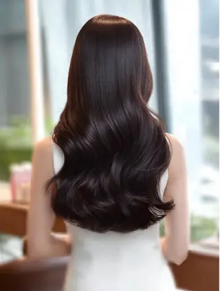 ロング カラー 韓国×艶ハイトーンが かわいい✨️リオ🍒のヘアスタイル