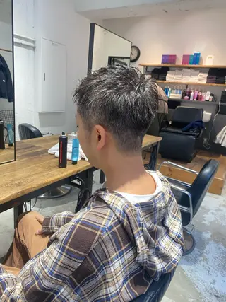 ショート 関 桃萌果のヘアスタイル