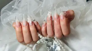 ネイル bijou nails 蓮のネイルデザイン