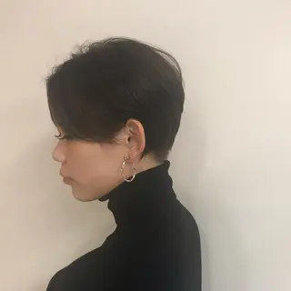 ショート カラー 濱田 大輔の眉毛・アイブロウイメージ