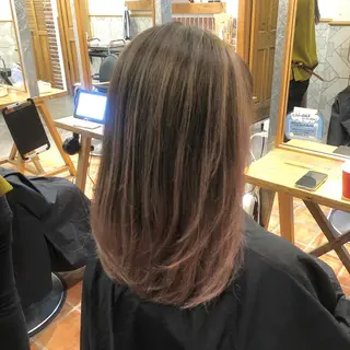 セミロング カラー 植田 彩のヘアスタイル