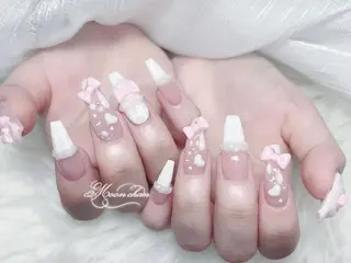 ネイル MochiMochi 🎀新宿／長さ出しのネイルデザイン