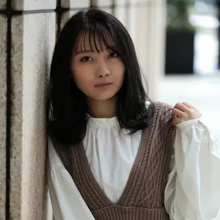 ミディアム カラー ❇️安達 優心❇️ レイヤー/艶髪特化のヘアスタイル