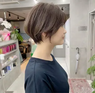 ショート カラー 👑ボブはお任せ ミヤノ👑のヘアスタイル