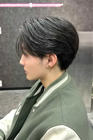 ショート カラー メンズ メンズスタイリスト 前田雄輝のヘアスタイル