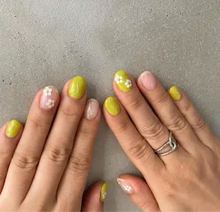 ネイル nailist SAYAのネイルデザイン