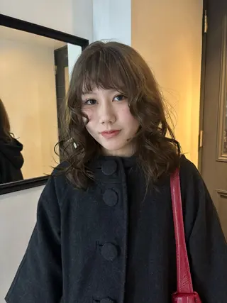 セミロング カラー moe🎀 透明感♡似合わせのヘアスタイル