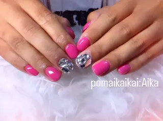 ネイル ポマイカイ Aikaのネイルデザイン