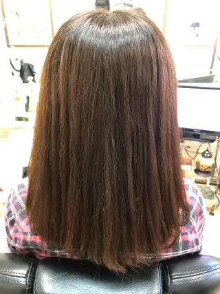 セミロング カラー 石塚 浩のヘアスタイル