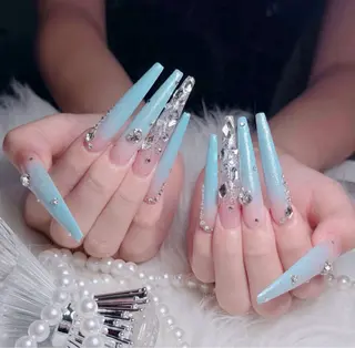 ネイル Julie NailSalonのネイルデザイン