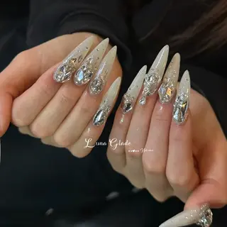ネイル Luna Gladeのネイルデザイン