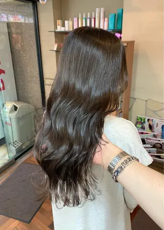 セミロング カラー 矢野 晃平のヘアスタイル