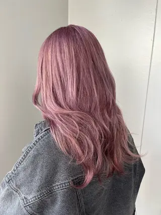 セミロング 山口 留奈のヘアスタイル