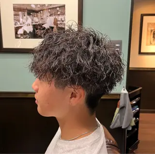 ミディアム メンズ 工藤 千織のヘアスタイル
