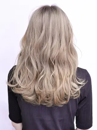 セミロング カラー 中田 敏明のヘアスタイル