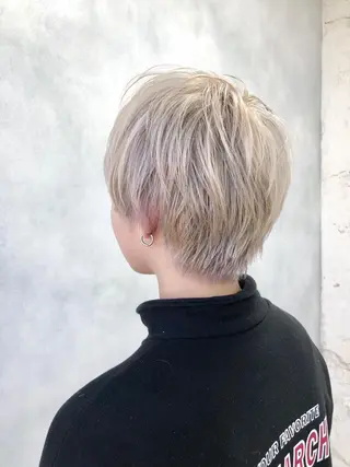 ショート カラー welring hair salonのヘアスタイル
