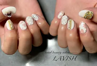 ネイル LAVISH 大和店 🤱子連れ大歓迎のネイルデザイン