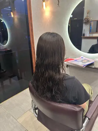 ロング パーマ salowin Ryoのヘアスタイル