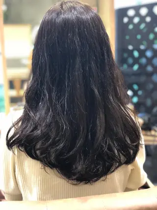 ロング カラー パーマ 佐川 友里のヘアスタイル