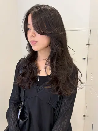 ロング カラー レイヤーカット🍏 顔周りカット/ののかのヘアスタイル
