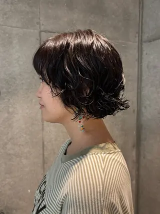 ミディアム パーマ シンバヒナノ/パーマ レイヤー/髪質改善のヘアスタイル