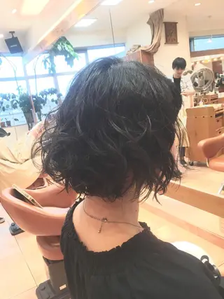 ショート パーマ 奥谷 美代子のヘアスタイル