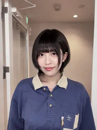 ショート カラー パーマ/レイヤー かどたはるなのヘアスタイル