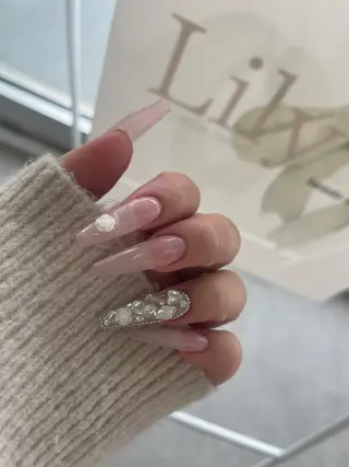ネイル 坪山 美優のネイルデザイン