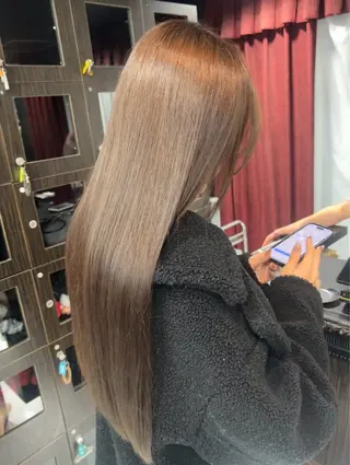 ロング ハイトーン/レイヤー ウルフ/V系kanaのヘアスタイル