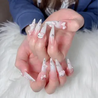 ネイル Swan Nail Salonのネイルデザイン