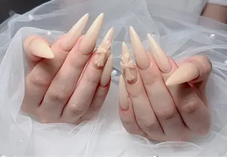ネイル Lenie Nail Salonのネイルデザイン
