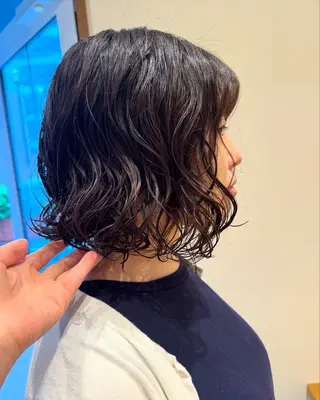 ショート パーマ ENIF 大島 芽生のヘアスタイル