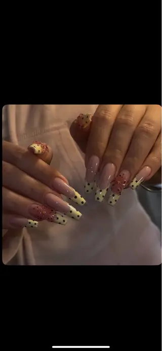 ネイル NiJi Nailsのネイルデザイン