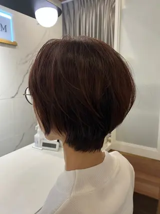 ショート 村中 逸紀のヘアスタイル