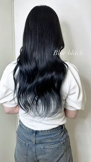 ロング カラー 近藤 美有のヘアスタイル