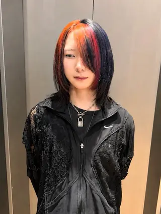 セミロング 似合わせカット/ デザインカラー🦄のヘアスタイル