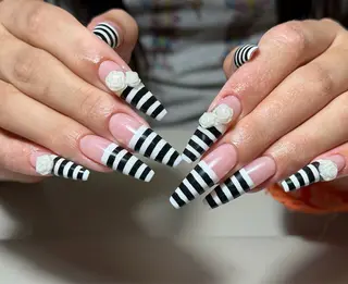 ネイル 🍑 momo_nailのネイルデザイン