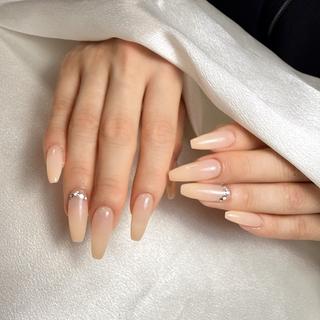 ネイル Aura Nail ✨スス✨(アヤ)のネイルデザイン