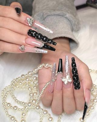 ネイル Aria Nail Beautyのネイルデザイン