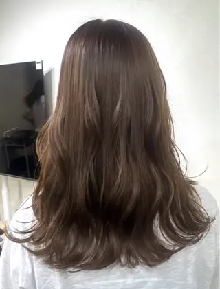 ロング カラー 暖色カラー❤️ 艶/透明感🩶meiのヘアスタイル