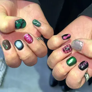 ネイル 🪐富島彩夏 /海外nail🪐のネイルデザイン