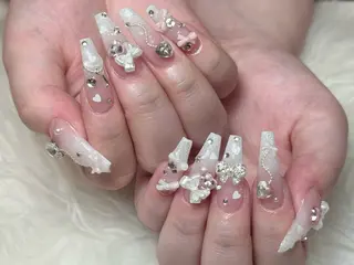 ネイル Eli Muse 新宿ネイルのネイルデザイン