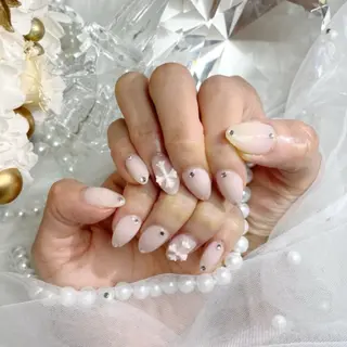 ネイル Re;lio AKIのネイルデザイン