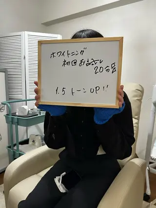 新山 聖のネイルデザイン
